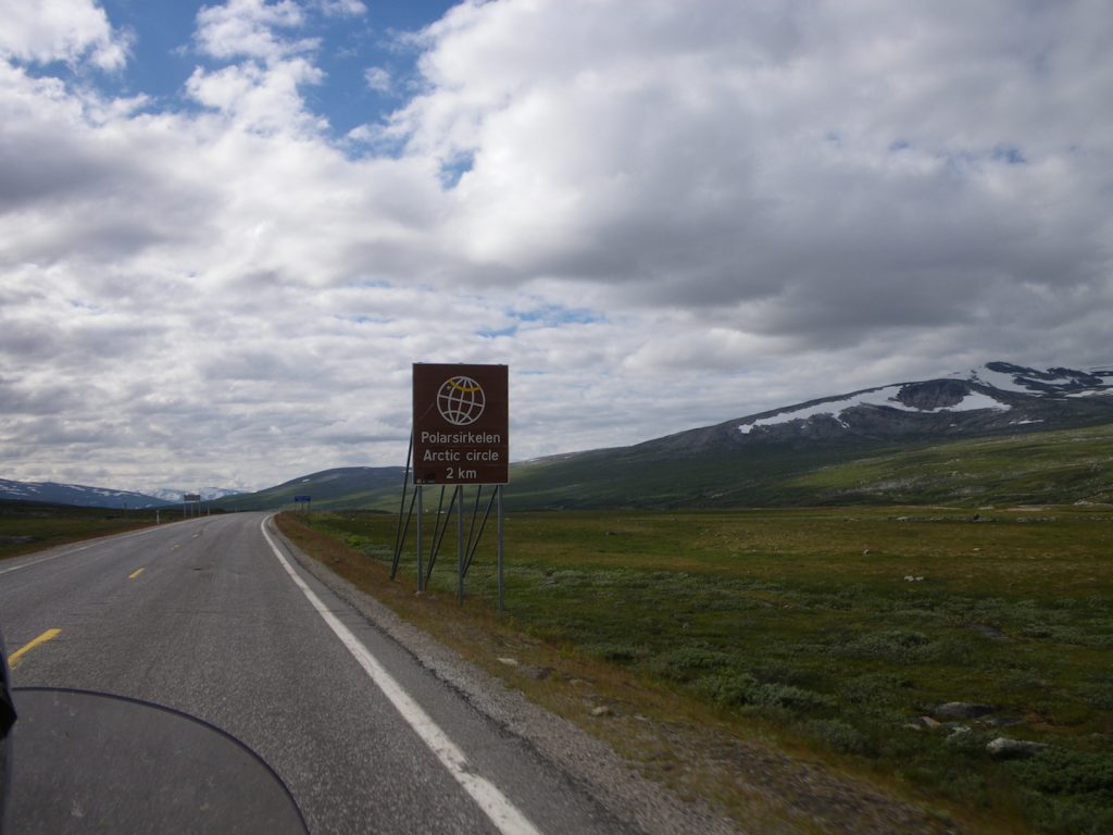 Cartello del circolo polare artico