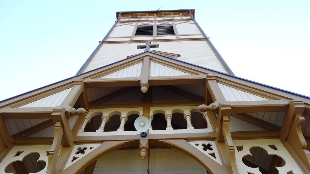 Vagan Kirke vista da sotto