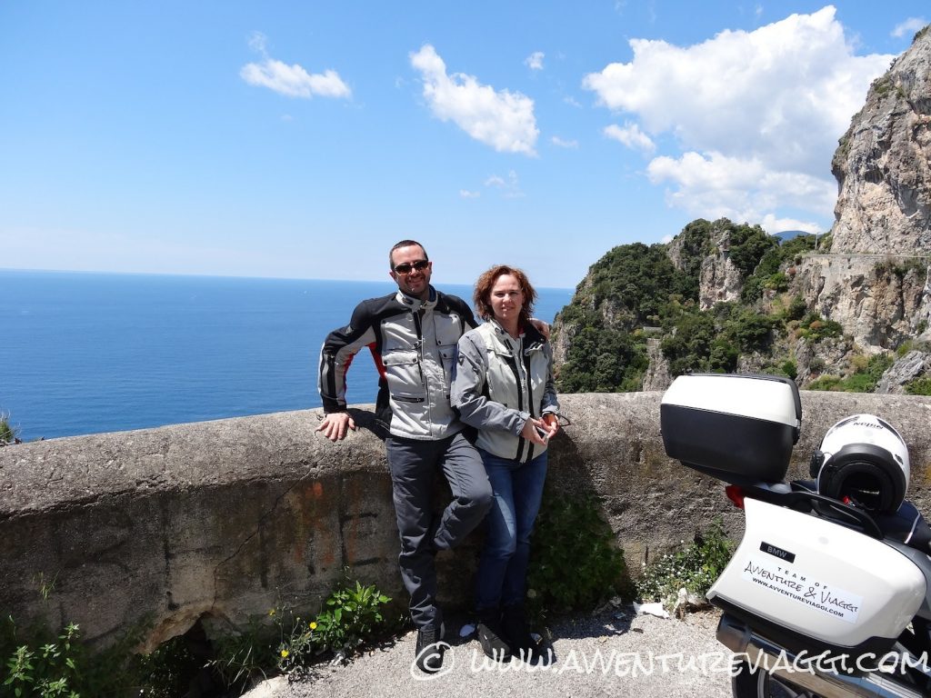 Costiera Amalfitana in moto