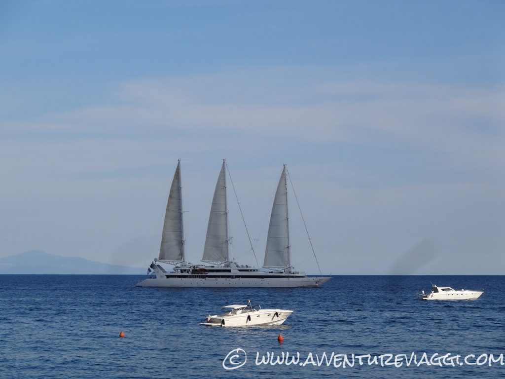 Il mare dalla costiera
