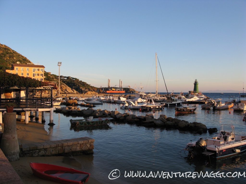 Alba all'isola del Giglio