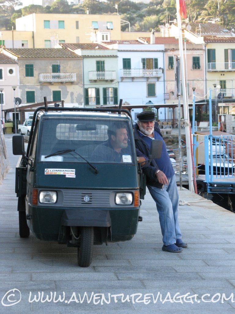 ritmi di vita all'isola del Giglio