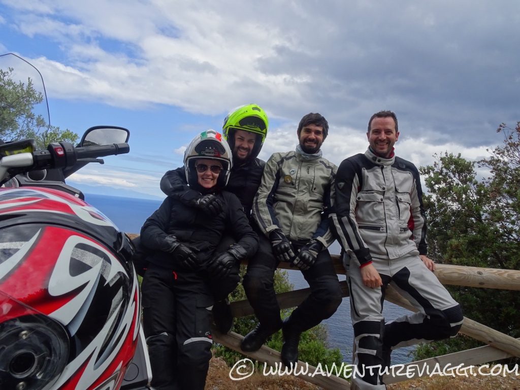 la compagnia della #tendatasullisola
